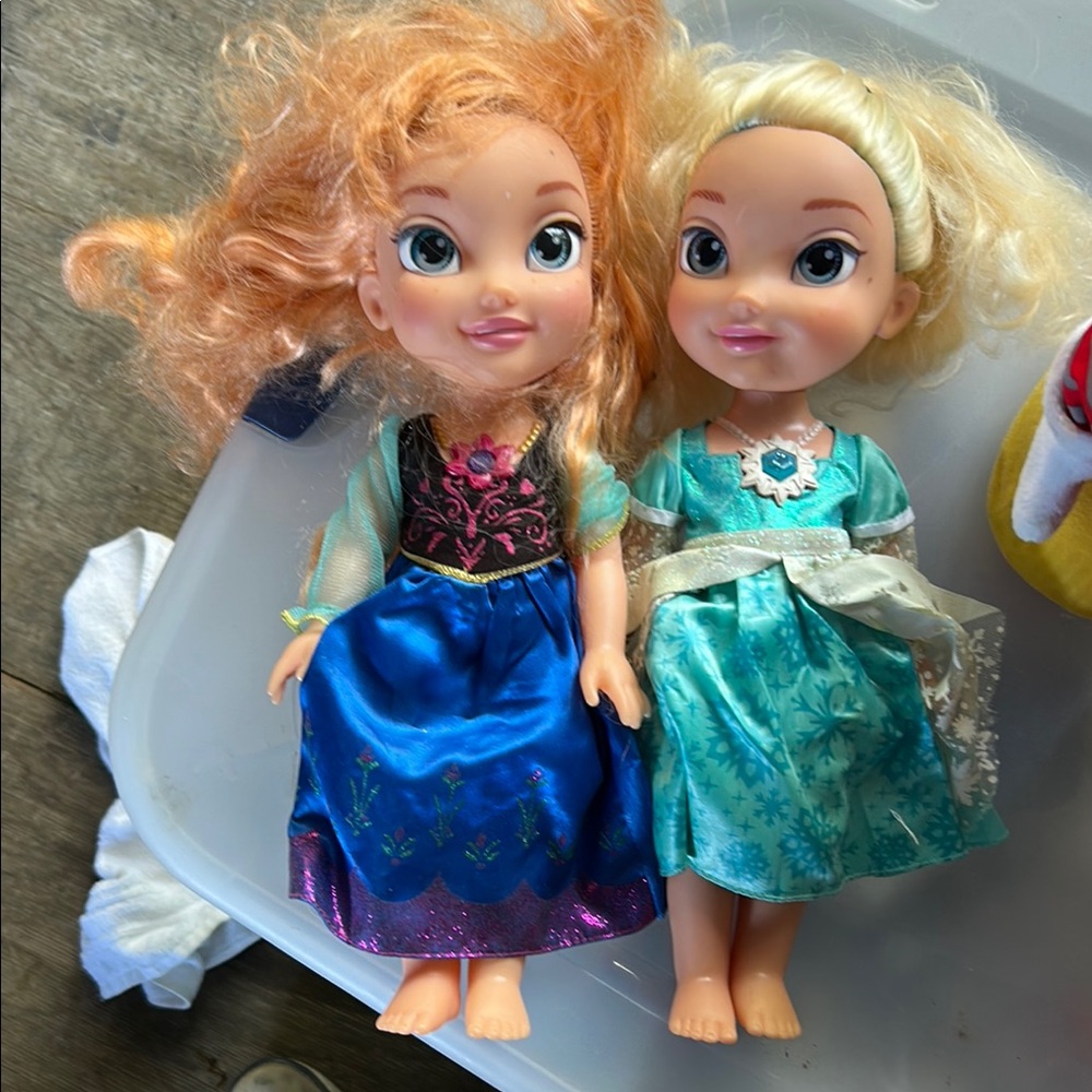 Disney Blue and Green Dolls & Accessories Set